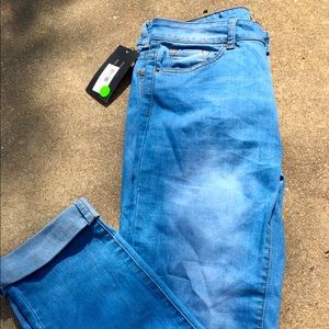 lucky&blessed boyfriend jean